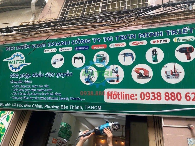 Máy Chà Nhám Đánh Bóng Makita 9237C 1200W Chính Hãng Có Sẵn Tại Minh Triết - hình ảnh sản phẩm thực tế 1