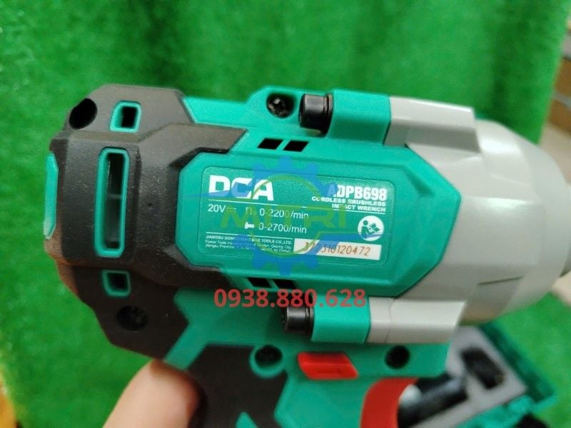 Máy Siết Bu Lông Pin DCA ADPB698DM 20V 910Nm - hình ảnh sản phẩm thực tế 2