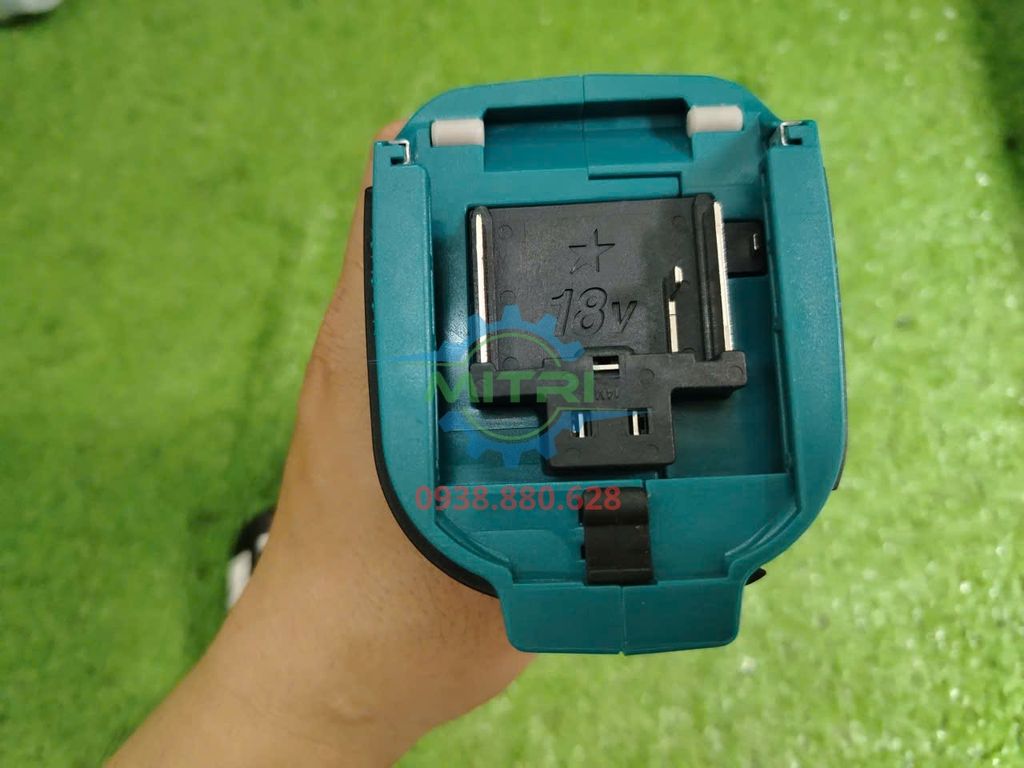 Máy Cắt Kim Loại Thẳng Dùng Pin Makita DJS161Z Chính Hãng Có Sẵn Tại Minh Triết - hình ảnh sản phẩm thực tế 6