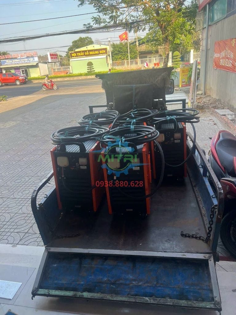Máy Hàn Bán Tự Động Jasic MIG-500 (J8110) Chính Hãng Có Sẵn Tại Minh Triết Đang Giao Cho Công Ty Cơ Khí Dầu Khí - hình ảnh sản phẩm thực tế 4