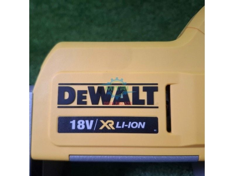 Máy Cưa Vòng Cầm Tay DEWALT DCS374 Chính Hãng – 18V/20V Max XR - hình ảnh sản phẩm thực tế 5