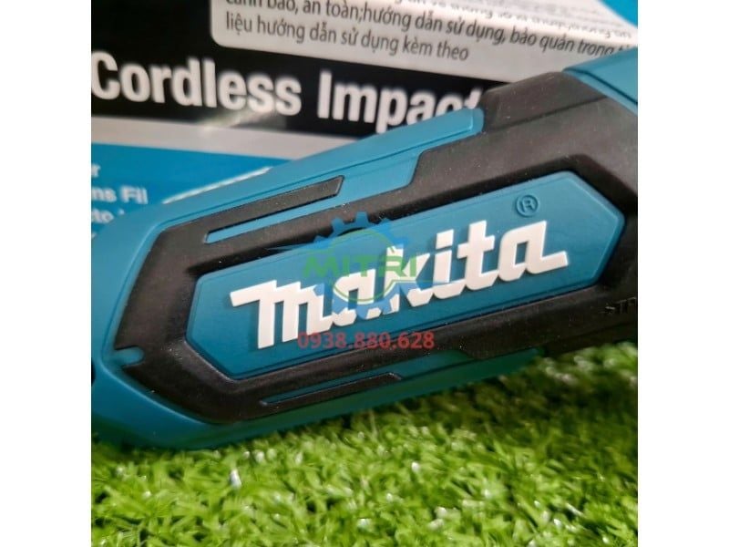 Máy Vặn Vít Dùng Pin 7.2V Makita TD022DZ Chính Hãng - hình ảnh sản phẩm thực tế 5