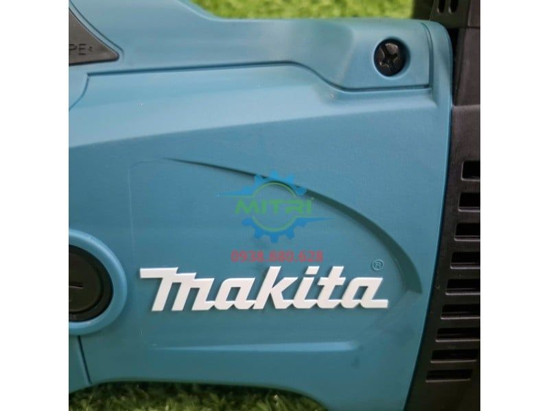 Máy Cưa Xích Makita UC4551A 1800W Chính Hãng – Lam 450mm, Cưa Gỗ Mạnh Mẽ - hình ảnh sản phẩm thực tế 9