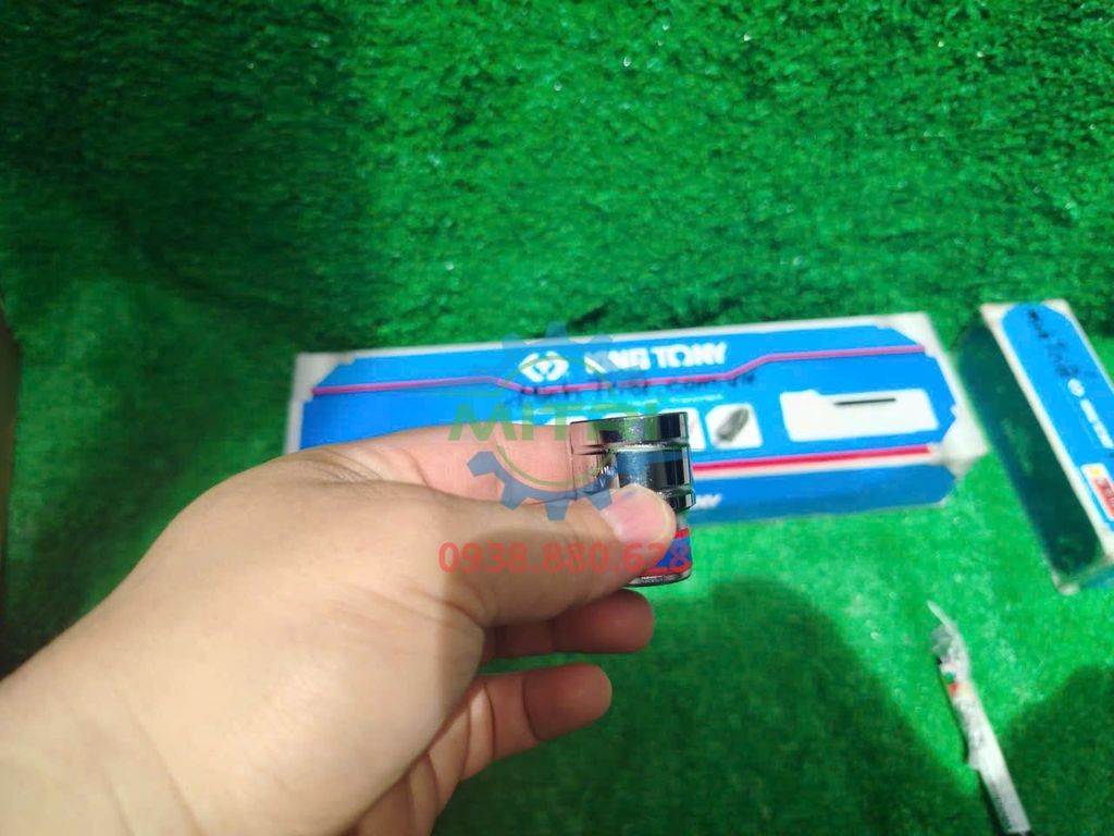 Tuýp 1/2 inch hệ mét 12 cạnh KINGTONY 433020M - hình ảnh sản phẩm thực tế 3