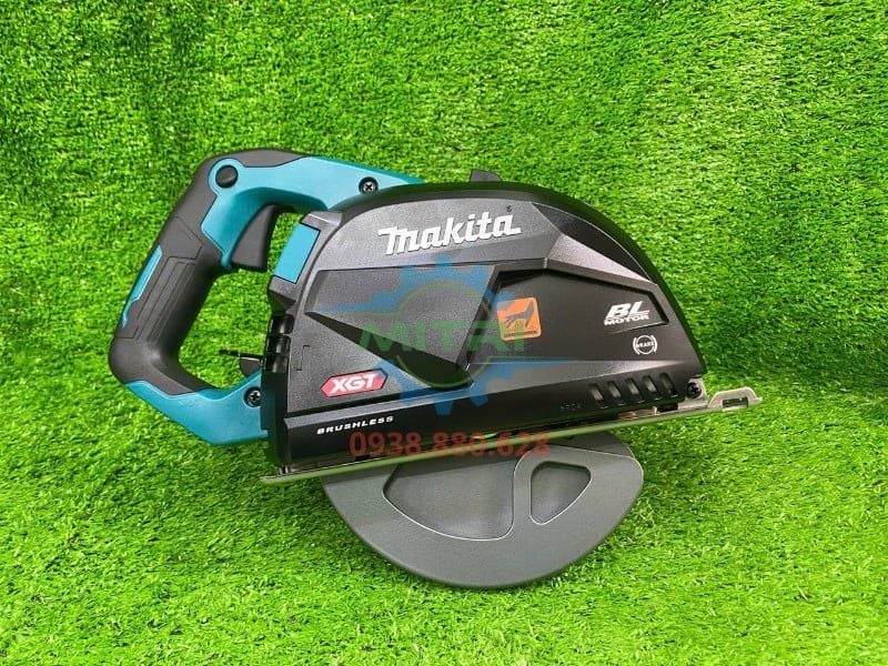 Máy Cắt Kim Loại Makita CS002GZ01 Combo 2 Pin 1 Sạc - hình ảnh sản phẩm thực tế 2