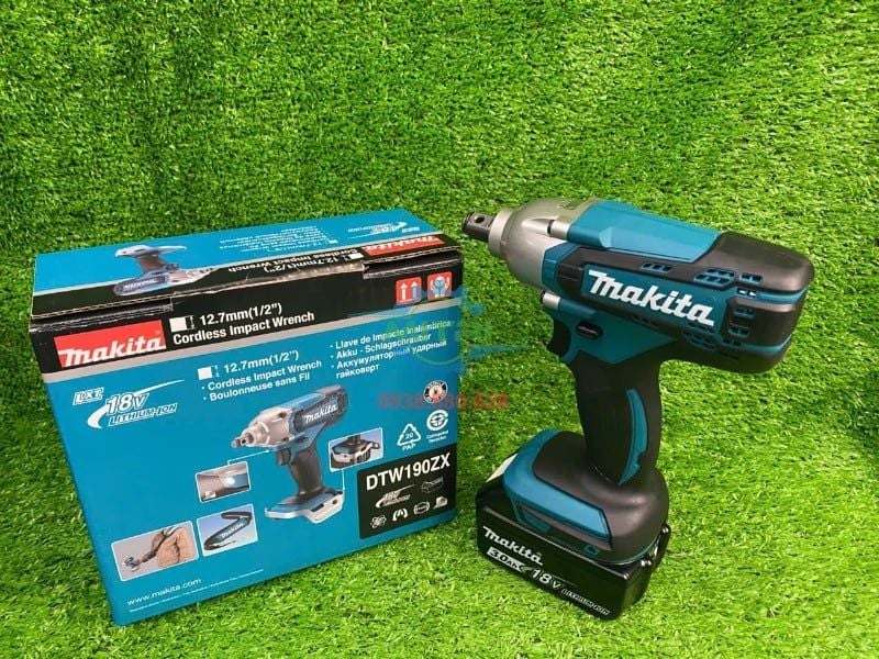 Máy Siết Bu-Lông Makita DTW190Z Chính Hãng – 18V, 190Nm, 2 Pin 1 Sạc - hình ảnh sản phẩm thực tế 8