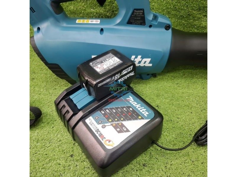 Máy Thổi Lá Pin Makita DUB184RT Chính Hãng – 18V, 1 Pin 5.0Ah + 1 Sạc - hình ảnh sản phẩm thực tế 4