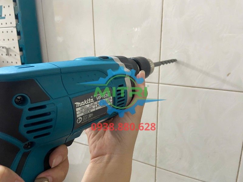 Máy Khoan Búa Makita HP1630 710W Chính Hãng – Giá Tốt - hình ảnh sản phẩm thực tế 5