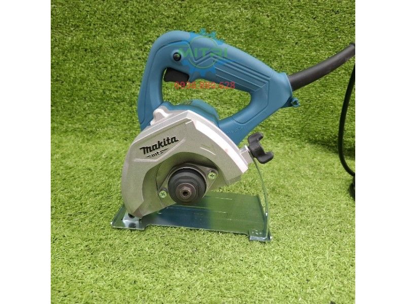 Máy Cắt Đá/Gạch Makita M4100B 110mm 1200W Chính Hãng - hình ảnh sản phẩm thực tế 5