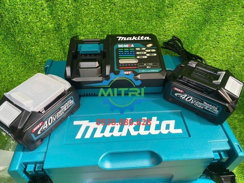 Bộ Pin Sạc Makita 191J97-1 Chính Hãng – 2 Pin BL4040 40V Max 4.0Ah + Sạc Nhanh DC40RA - hình ảnh sản phẩm thực tế 5