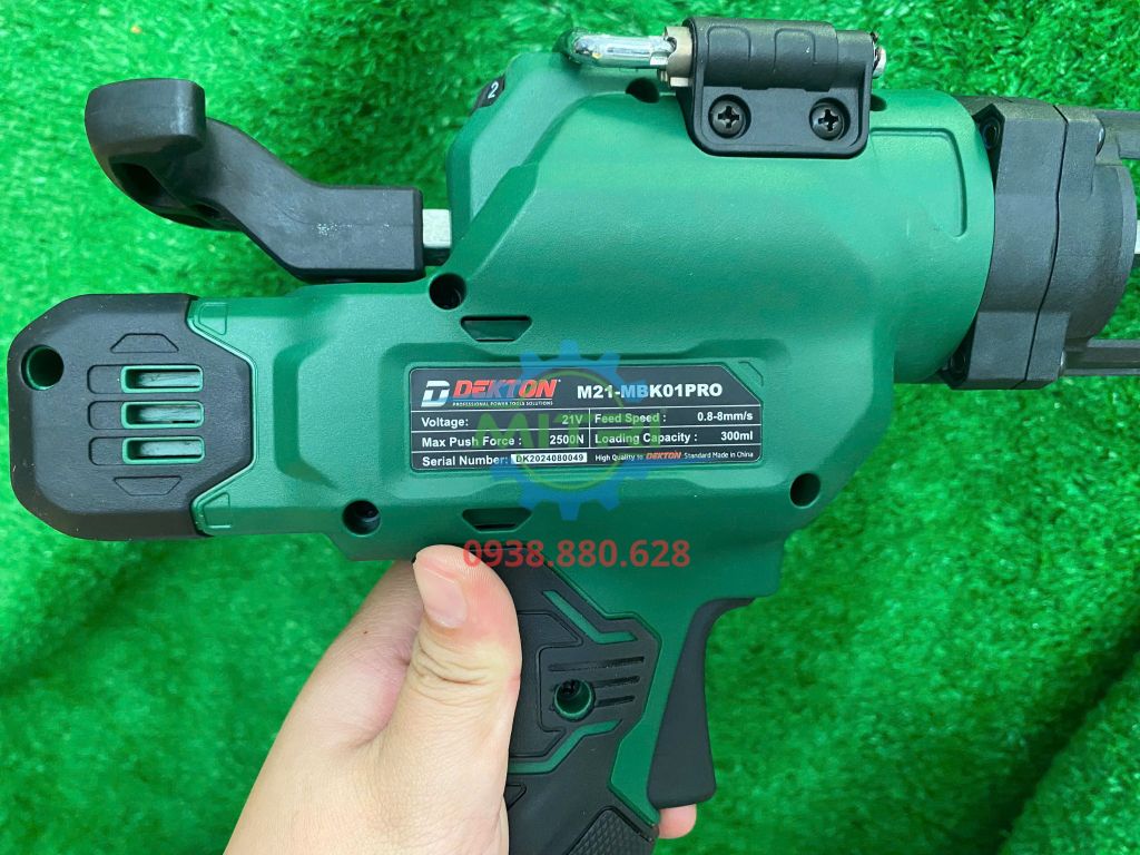Máy bắn keo dùng pin 21V Dekton M21-MBK01PRO (Chưa Pin & Sạc) - hình ảnh sản phẩm thực tế 5