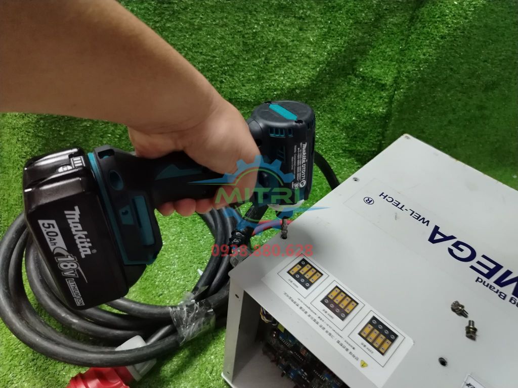 Máy Vặn Vít Dùng Pin Makita DTD171RTJ 18V Chính Hãng Có Sẵn Tại Minh Triết - hình ảnh sản phẩm thực tế 4