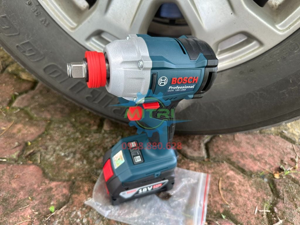 Máy Siết Bu Lông Dùng Pin 18V Bosch GDX 18V-285 Chính Hãng Có Sẵn Tại Minh Triết - hình ảnh sản phẩm thực tế 1
