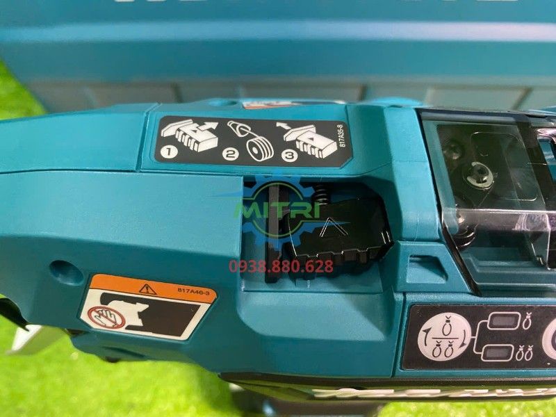 Máy Buộc Dây Thép Dùng Pin 18V Makita DTR181RTE Chính Hãng Có Sẵn Tại Minh Triết - hình ảnh sản phẩm thực tế 12