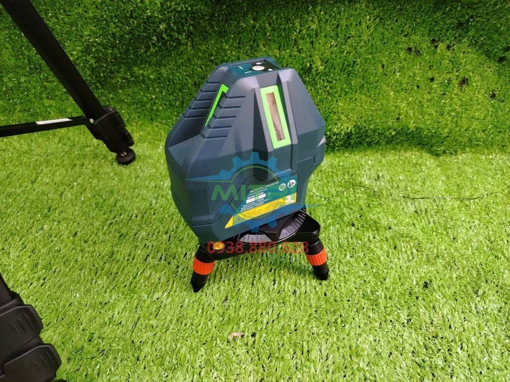 Bosch GLL 50-15 XG – Máy Cân Mực 5 Tia Xanh Chính Hãng Có Sẵn Tại Minh Triết - hình ảnh sản phẩm thực tế 2