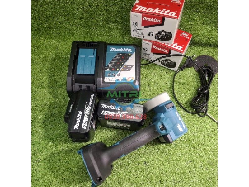 Máy Cắt Cầm Tay Dùng Pin 18V Makita DMC300Z 76mm – Bộ 2 Pin 5.0Ah 1 Sạc - hình ảnh sản phẩm thực tế 5