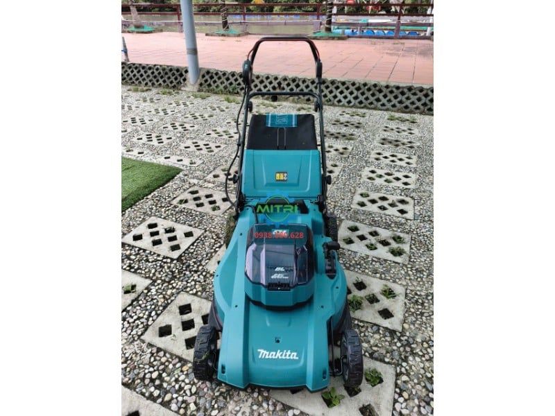 Máy Cắt Cỏ Dùng Pin 40V Max Makita LM002GZ Minh Triết Giao Hàng Thực Tế - hình ảnh sản phẩm thực tế 11