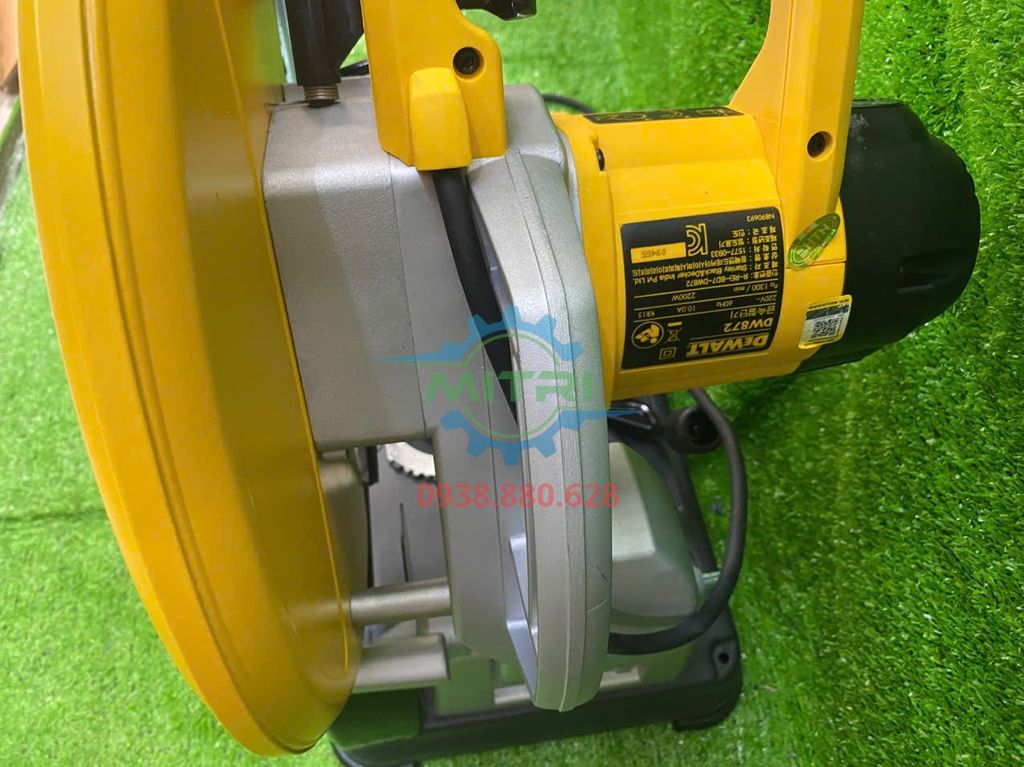 Máy Cắt Sắt DeWalt DW872-KR 2200W Chính Hãng Có Sẵn Tại Minh Triết - hình ảnh sản phẩm thực tế 6