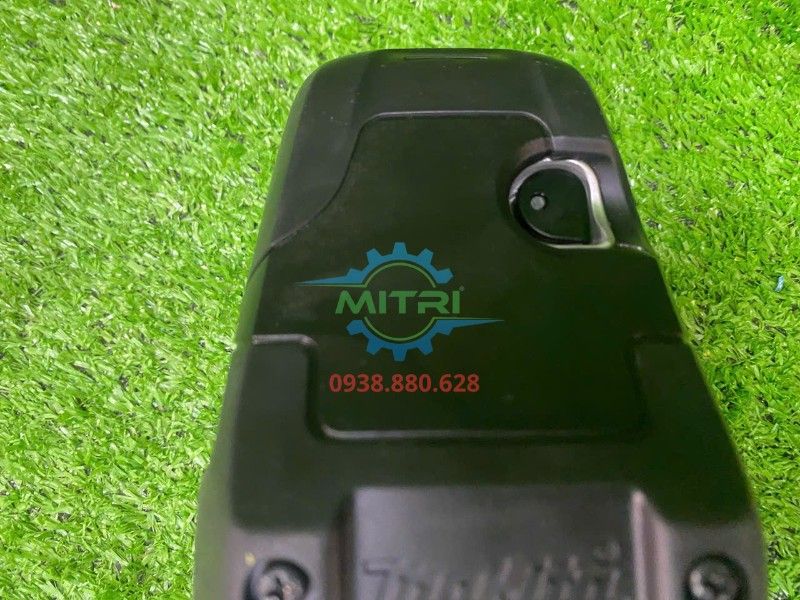Máy Chà Nhám Đánh Bóng Makita 9237C 1200W Chính Hãng Có Sẵn Tại Minh Triết - hình ảnh sản phẩm thực tế 16