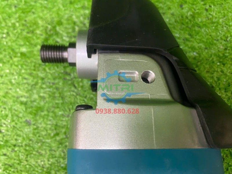 Máy Chà Nhám Đánh Bóng Makita 9237C 1200W Chính Hãng Có Sẵn Tại Minh Triết - hình ảnh sản phẩm thực tế 12