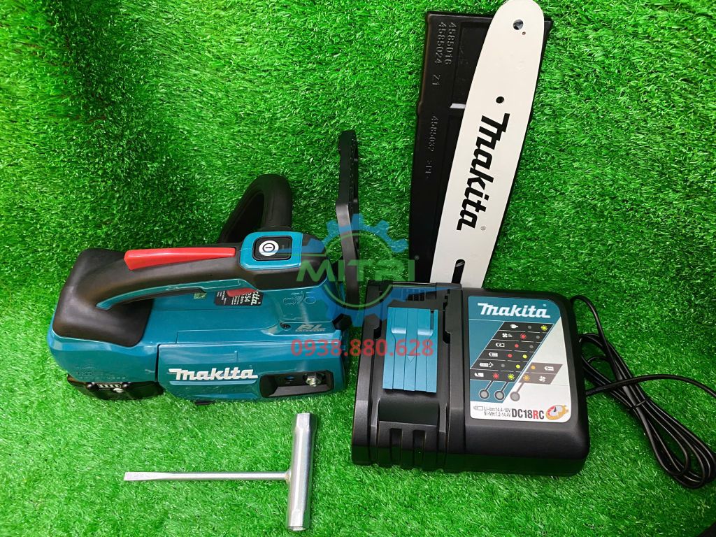 Máy Cưa Xích Dùng Pin Makita DUC254RT (18V) - hình ảnh sản phẩm thực tế 7