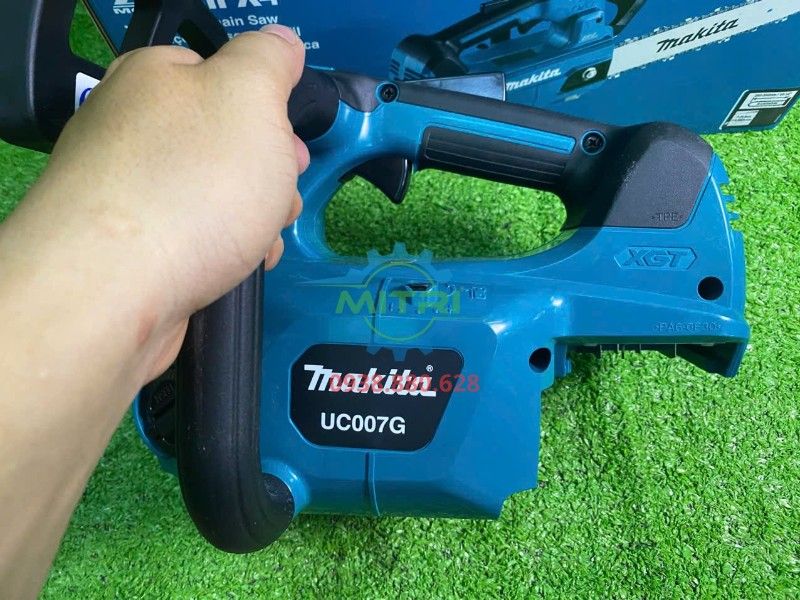Máy Cưa Xích Dùng Pin 40V Makita UC007GZ (Chưa Pin & Sạc) Chính Hãng Có Sẵn Tại Minh Triết - hình ảnh sản phẩm thực tế 11