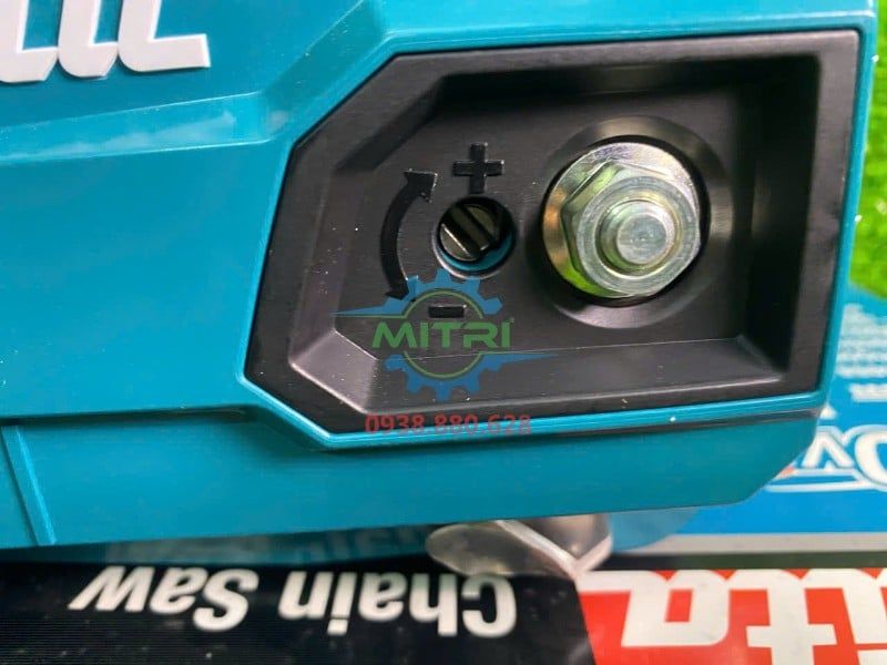 Máy Cưa Xích Dùng Pin 40V Makita UC007GZ (Chưa Pin & Sạc) Chính Hãng Có Sẵn Tại Minh Triết - hình ảnh sản phẩm thực tế 19