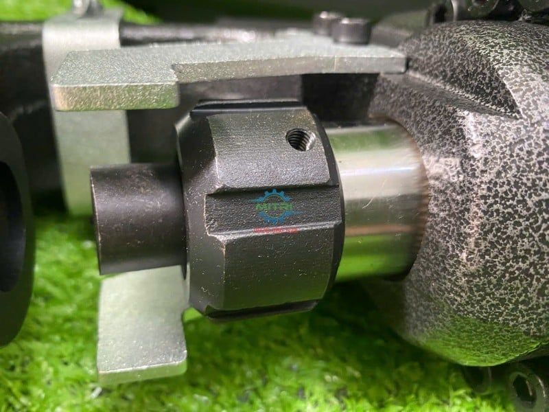 Máy Đột Lỗ Thủy Lực Cầm Tay MHP25 Chính Hãng Có Sẵn Tại Minh Triết - hình ảnh sản phẩm thực tế 9