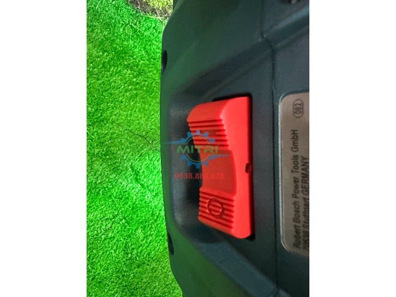 Máy Đục Bê Tông Bosch GSH 16-30 1750W Chính Hãng Có Sẵn Tại Minh Triết - hình ảnh sản phẩm thực tế 4