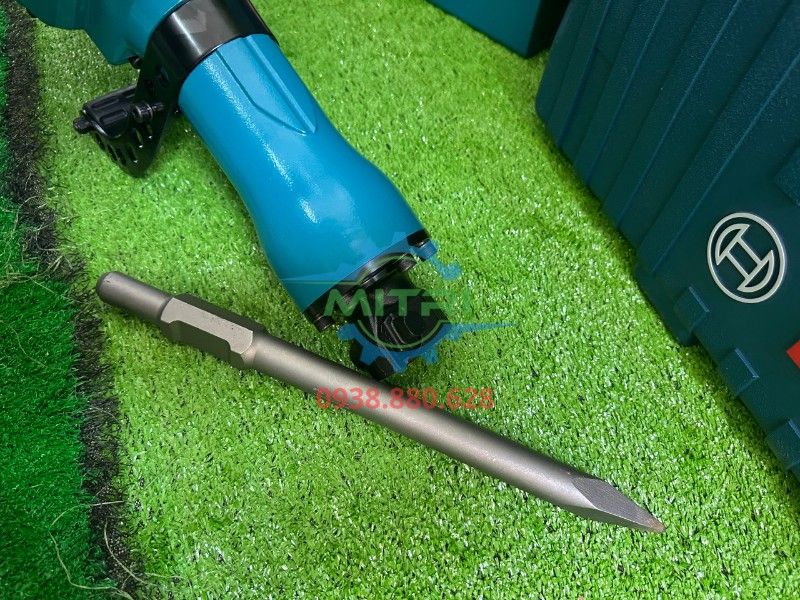 Máy Đục Bê Tông Makita HM1306 30mm Công Suất 1510W Chính Hãng Có Sẵn Tại Minh Triết - hình ảnh sản phẩm thực tế 11