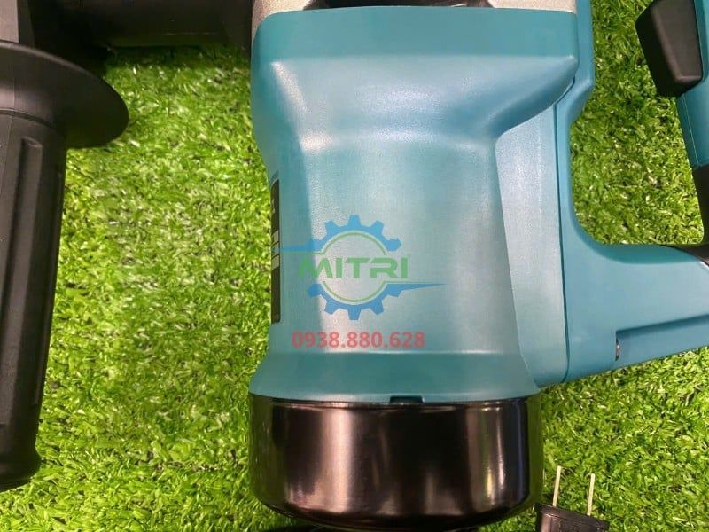 Máy Đục Bê Tông Makita M8600B 900W Chính Hãng Có Sẵn Tại Minh Triết - hình ảnh sản phẩm thực tế 15