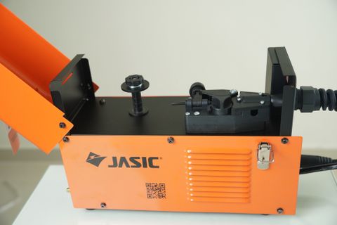 Máy Hàn MIG Đầu Liền NB-160E Súng Rời Jasic Chính Hãng – Nhỏ Gọn, Dễ Dùng, Hàn MIG Có Khí/Không Khí Và Hàn Que