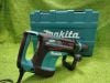 Ảnh thu nhỏ Máy Đục Bê Tông Makita HM1213C 1.510W, Lực Đập 18,6J Chính Hãng Có Sẵn Tại Minh Triết 10