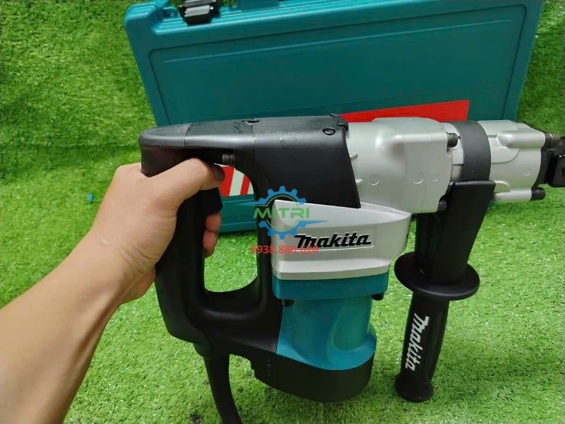 Máy Khoan Bê Tông Makita HR3530 35mm, Lực Đập 6.2J Có Sẵn Tại Minh Triết - hình ảnh sản phẩm thực tế 2