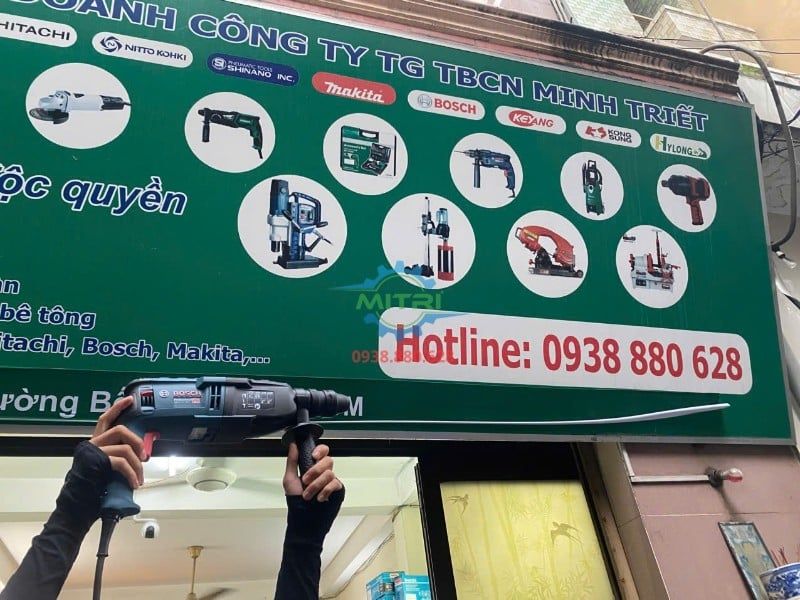 Máy Khoan Búa 790W Bosch GBH 2-24 DFR – 2,7J, SDS Plus, Đầu Kẹp Thay Nhanh Chính Hãng có sẵn tại Minh Triết - hình ảnh sản phẩm thực tế 1