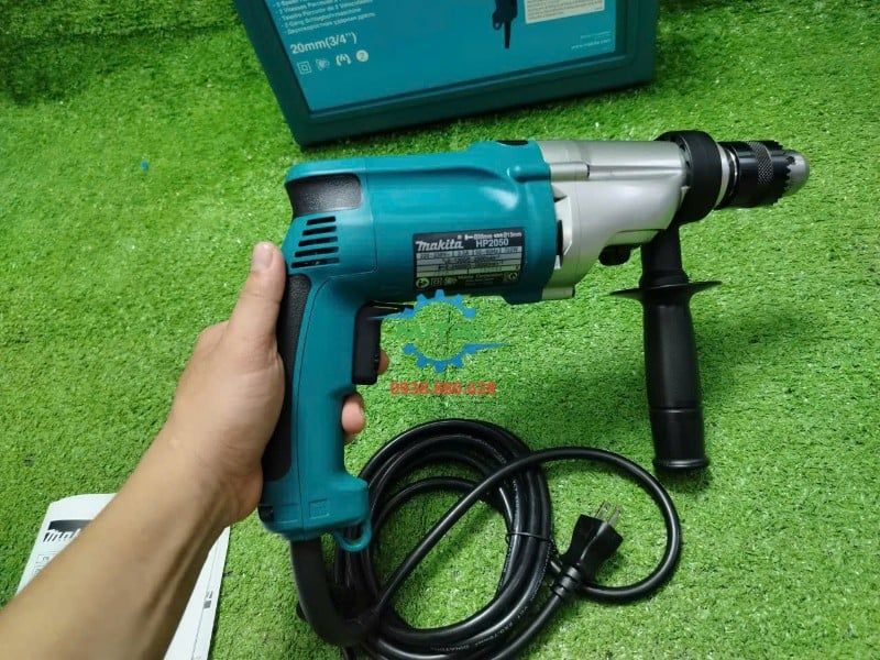 Máy Khoan Búa Makita HP2050 720W Hai Tốc Độ, Khoan 20mm Chính Hãng Có Sẵn Tại Minh Triết - hình ảnh sản phẩm thực tế 24