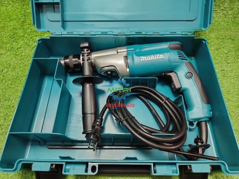 Máy Khoan Búa Makita HP2050 720W Hai Tốc Độ, Khoan 20mm Chính Hãng Có Sẵn Tại Minh Triết - hình ảnh sản phẩm thực tế 36