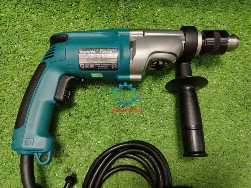 Máy Khoan Búa Makita HP2050 720W Hai Tốc Độ, Khoan 20mm Chính Hãng Có Sẵn Tại Minh Triết - hình ảnh sản phẩm thực tế 29