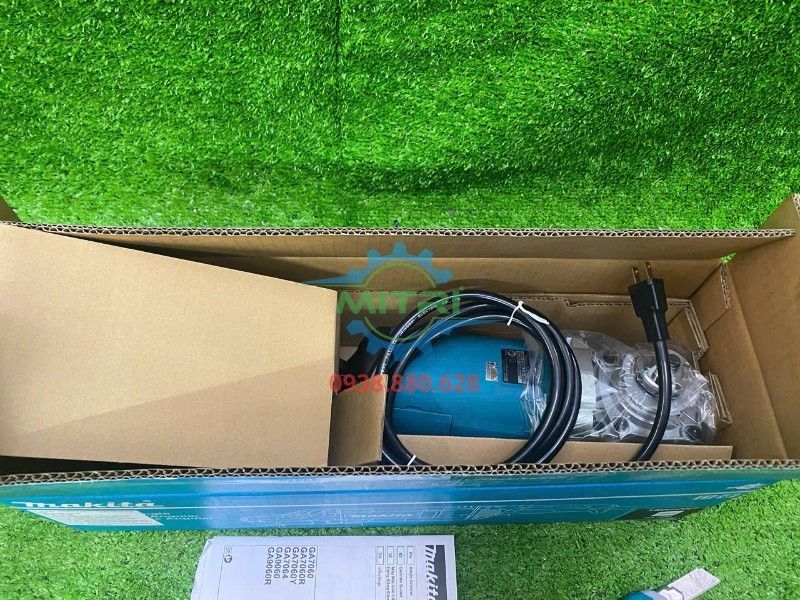 Máy Mài Góc 2200W Makita GA7060 180mm Chính Hãng Có Sẵn Tại Minh Triết - hình ảnh sản phẩm thực tế 13