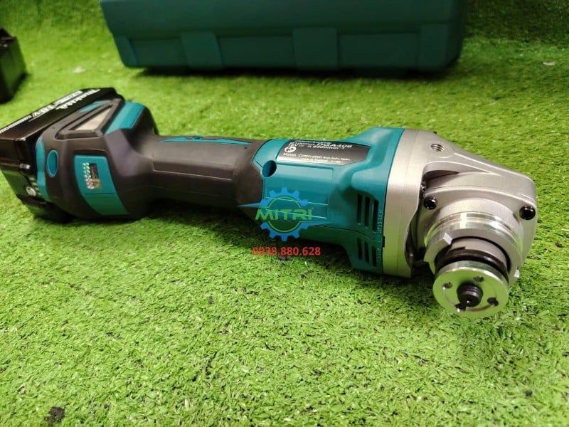 Máy Mài Góc Pin Makita DGA406RTE 18V, Đá 100mm Chính Hãng Có Sẵn Tại Minh Triết - hình ảnh sản phẩm thực tế 29