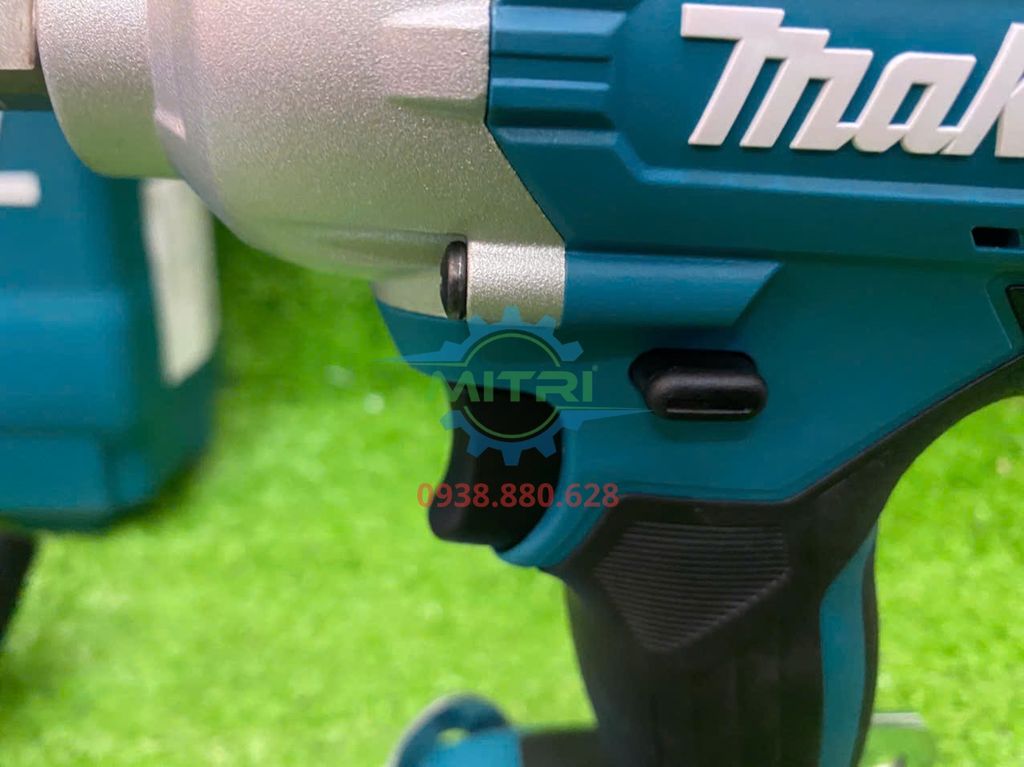 Máy Siết Bu Lông Dùng Pin Makita TW202D001 Chính Hãng Có Sẵn Tại Minh Triết - hình ảnh sản phẩm thực tế 9