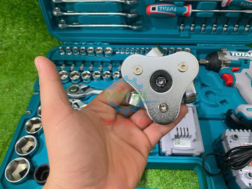 Máy Siết Bu Lông Dùng Pin 20V Total TIWLI2050 2 Pin 4.0Ah & Sạc Chính Hãng Có Sẵn Tại Minh Triết - hình ảnh sản phẩm thực tế 23