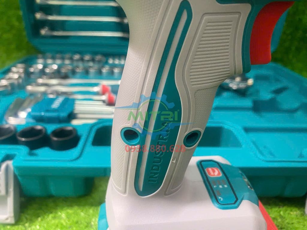 Máy Siết Bu Lông Dùng Pin 20V Total TIWLI2050 2 Pin 4.0Ah & Sạc Chính Hãng Có Sẵn Tại Minh Triết - hình ảnh sản phẩm thực tế 4