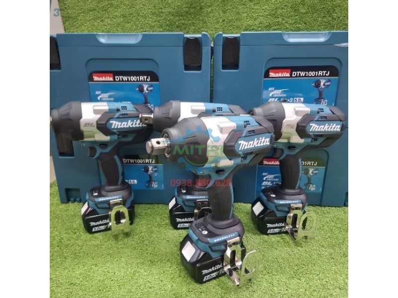 Máy Vặn Bu Lông Dùng Pin Makita DTW1001RTJ 18V Chính Hãng – Lực Siết 1050Nm, Bộ 2 Pin 5.0Ah + Sạc Nhanh + Makpac - hình ảnh sản phẩm thực tế 2