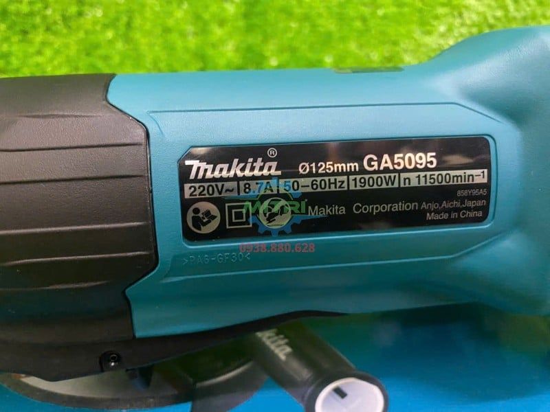 Máy Mài Góc Makita GA5095X01 Chính Hãng – 125mm, 1900W - hình ảnh sản phẩm thực tế 4