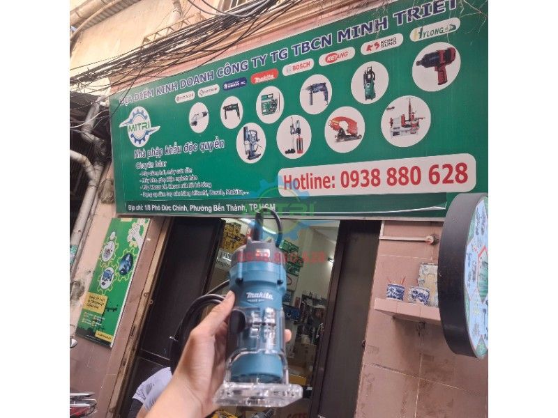 Máy Makita M3700B Đánh Cạnh Gỗ 1/4" 530W Chính Hãng – Nhỏ Gọn Cho Thợ Mộc, Xưởng Nội Thất - hình ảnh sản phẩm thực tế 5