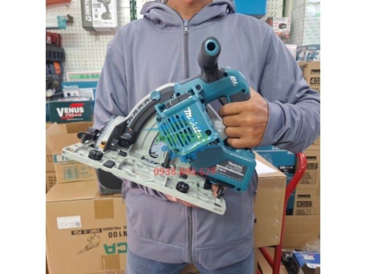 Máy Cưa Đĩa Cắt Sâu Dùng Pin Makita DSP600Z Chính Hãng – Bộ 2 Pin 5.0Ah Và 1 Sạc - hình ảnh sản phẩm thực tế 8