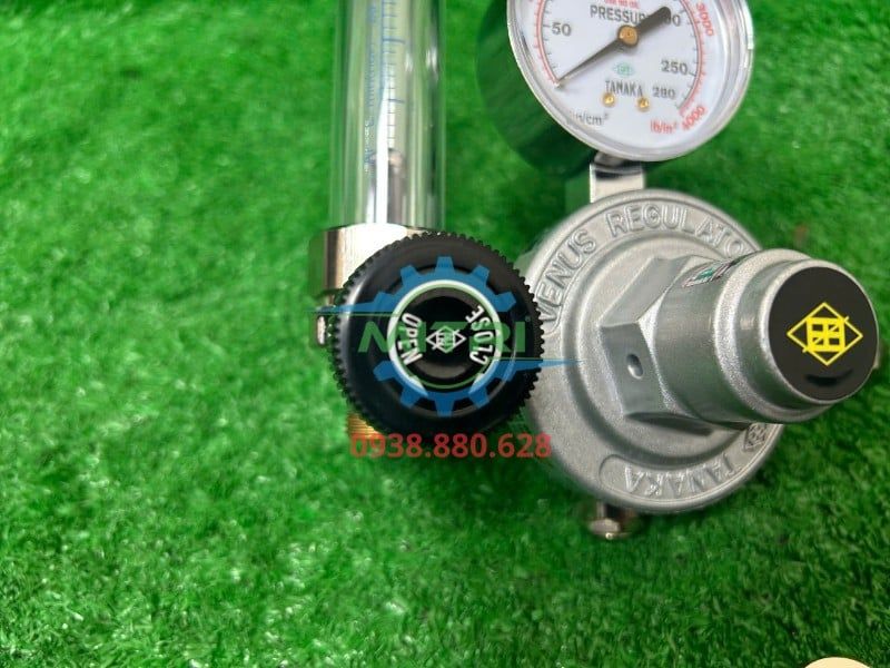 Đồng Hồ Argon Tanaka Venus F22AR Chính Hãng – Thiết Bị Điều Áp Khí Argon Cho Hàn TIG - hình ảnh sản phẩm thực tế 3