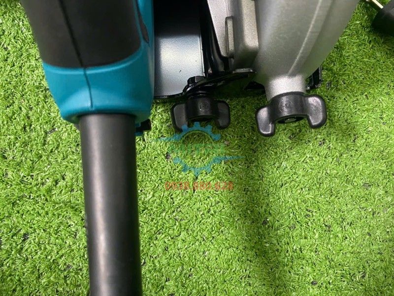 Máy Cưa Đĩa Makita M5801B 185mm Chính Hãng - hình ảnh sản phẩm thực tế 9