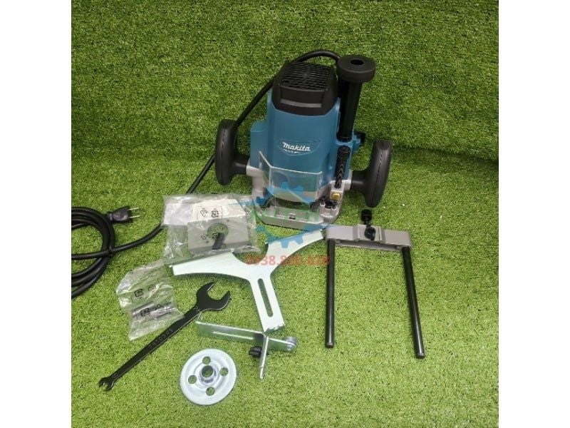 Máy Phay Makita M3600B 12.7mm Chính Hãng – Công Suất 1650W Cho Thợ Mộc, Xưởng Gỗ - hình ảnh sản phẩm thực tế 10